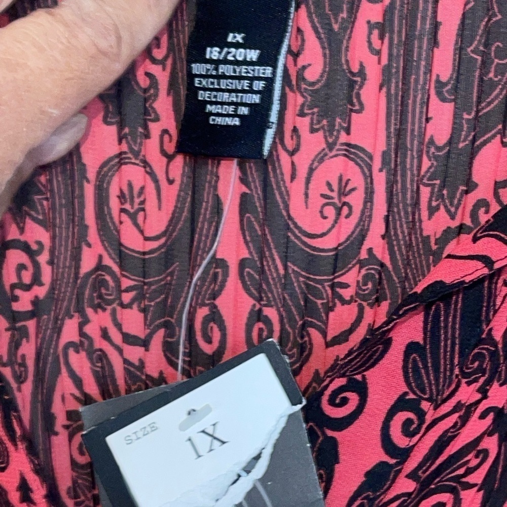 NWT- Liz & Me Multi color sheet blouse- tunic. Size 1X - Picture 8 of 9
